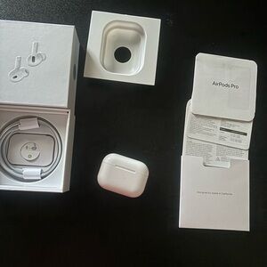 Apple AirPods Pro 2nd gen